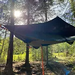 Karula - Lakeside Camper I, Treetent And Sups Included 캠프장 Ahijarve