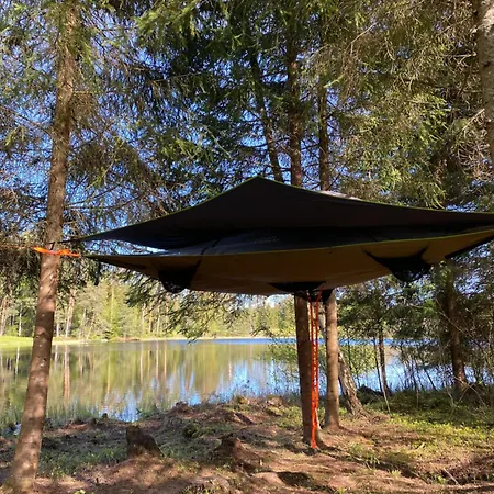 Camping Karula - Exclusive Lakeside Camper & Floating Treetent Experience