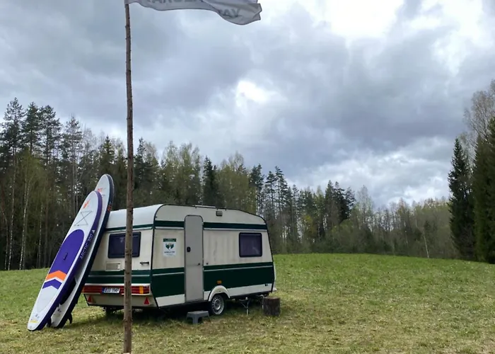 Karula - Lakeside Camper, Treetent, Sups Included! Campsite *